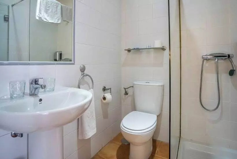 اتاق استاندارد, Yit Puerta Bisagra