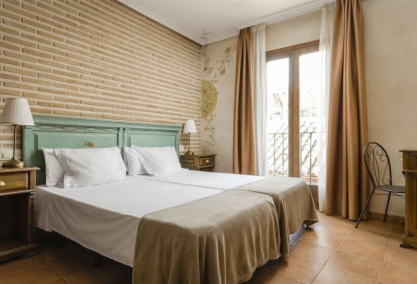 اتاق استاندارد, Yit Puerta Bisagra