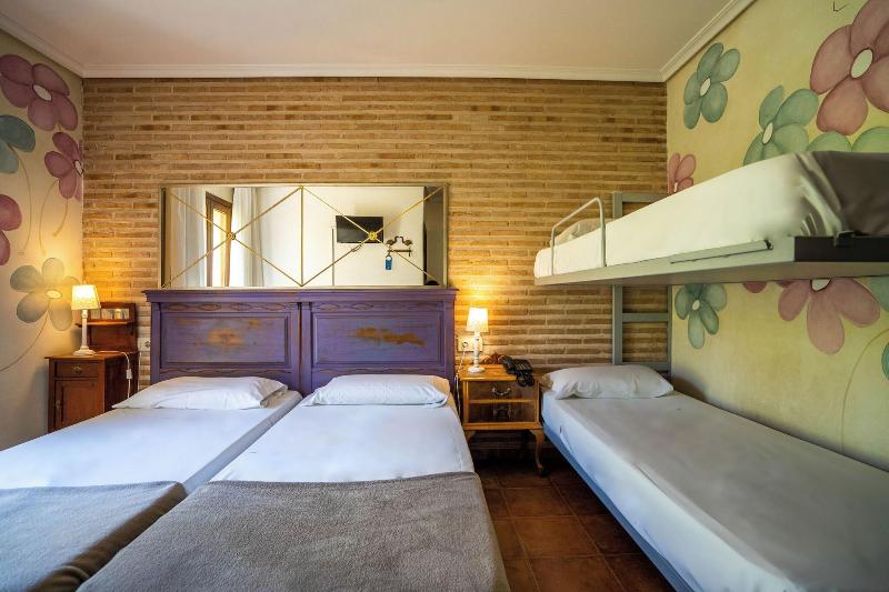 اتاق استاندارد, Yit Puerta Bisagra