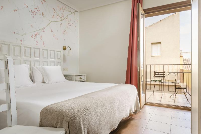 اتاق استاندارد, Yit Puerta Bisagra