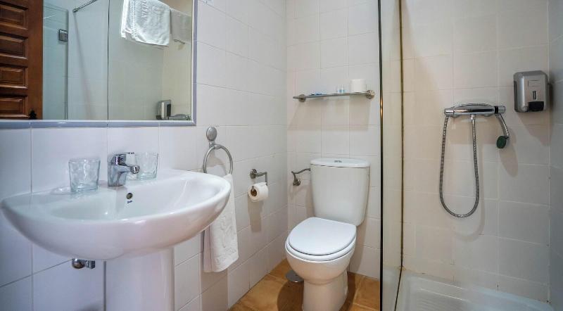 اتاق استاندارد, Yit Puerta Bisagra