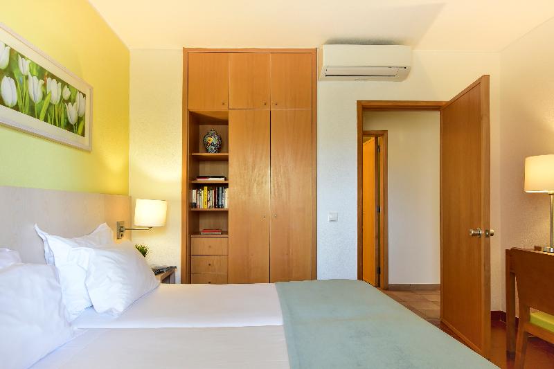 اتاق استاندارد, Yit Puerta Bisagra