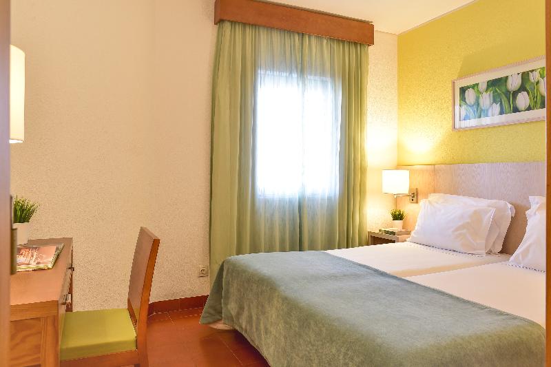 اتاق استاندارد, Yit Puerta Bisagra