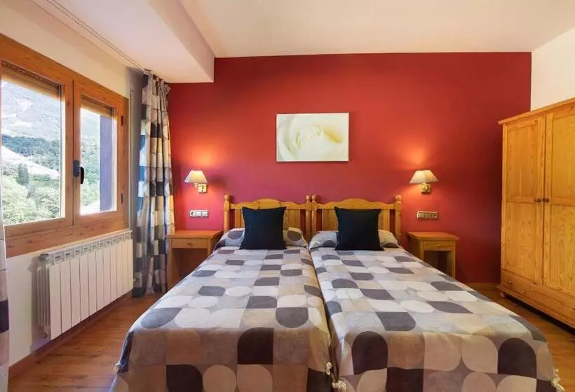 Standard Room, Cinca