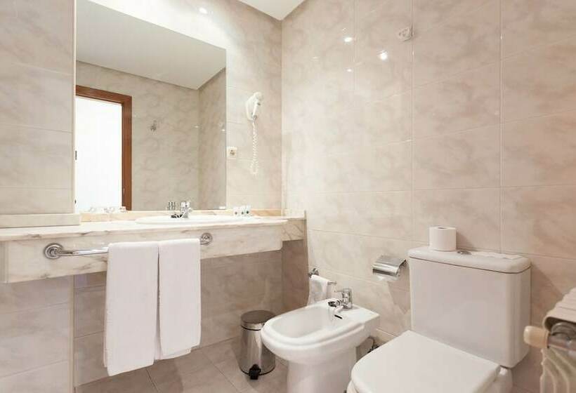 חדר סטנדרט, Ciudad De Compostela