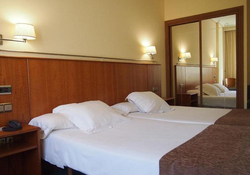 חדר סטנדרט, Ciudad De Compostela