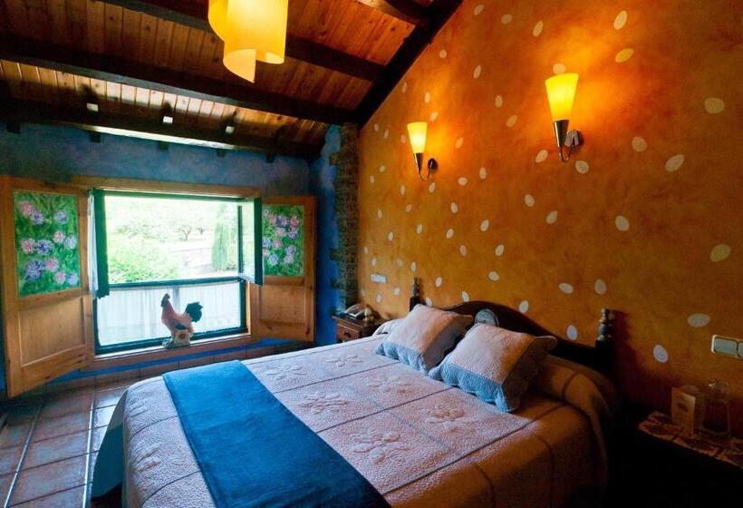 غرفة قياسية, Costa De Rodiles