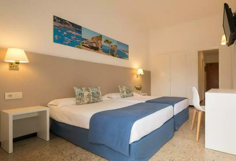 اتاق استاندارد چهار تخته, htop Caleta Palace