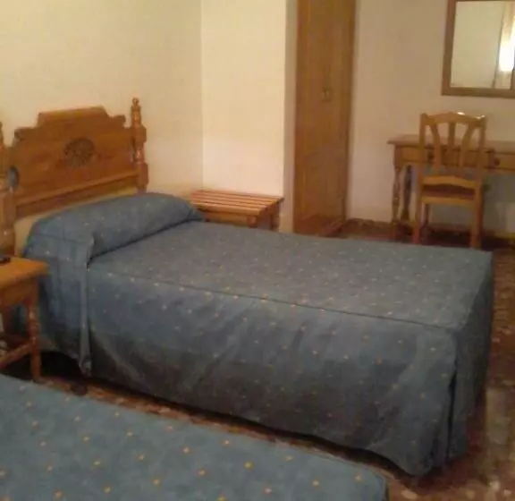 اتاق استاندارد, L'oncle Pere Habitacions