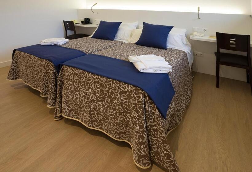 חדר סטנדרט מותאם לאדם עם מוגבלויות, Roma