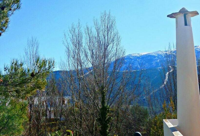 スタンダードスタジオ, Villa Turistica De Laujar De Andarax