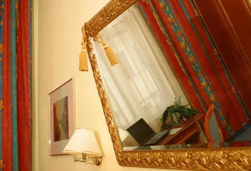 اتاق اکونومی, Altstadthotel Mosser