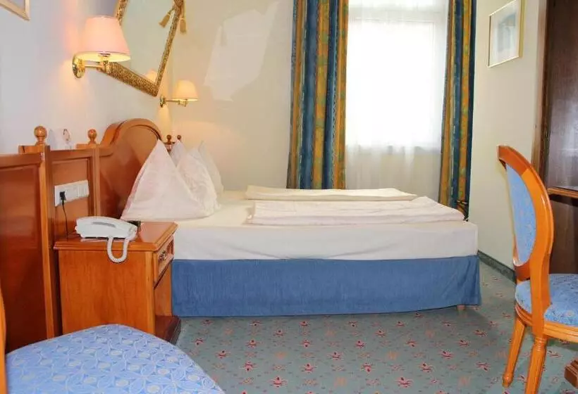 اتاق اکونومی, Altstadthotel Mosser
