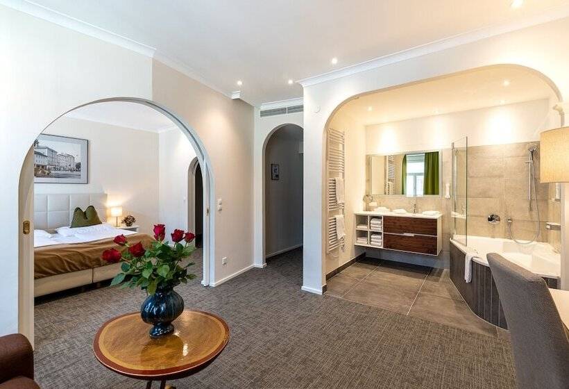 سوییت, Altstadthotel Wolf Dietrich