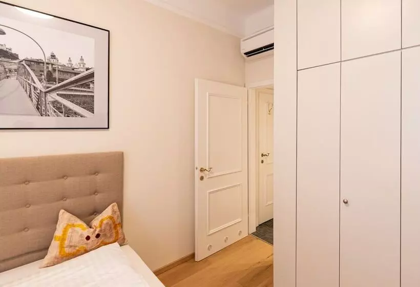 اتاق استاندارد یک نفره, Altstadthotel Wolf Dietrich
