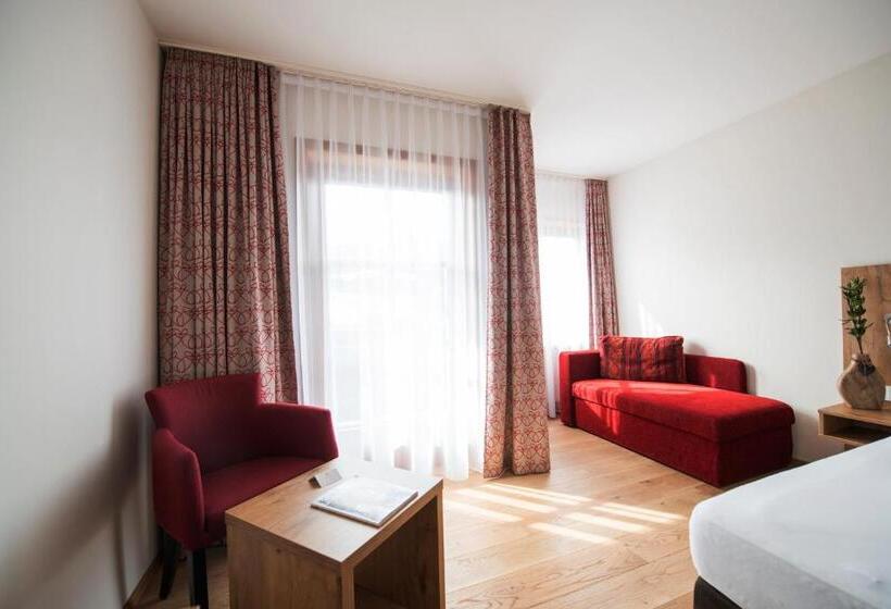 Номер Superior с Балконом, Das Alpin   Hotel Garni Guesthouse