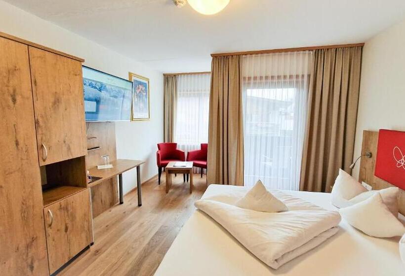 Номер Superior с Балконом, Das Alpin   Hotel Garni Guesthouse