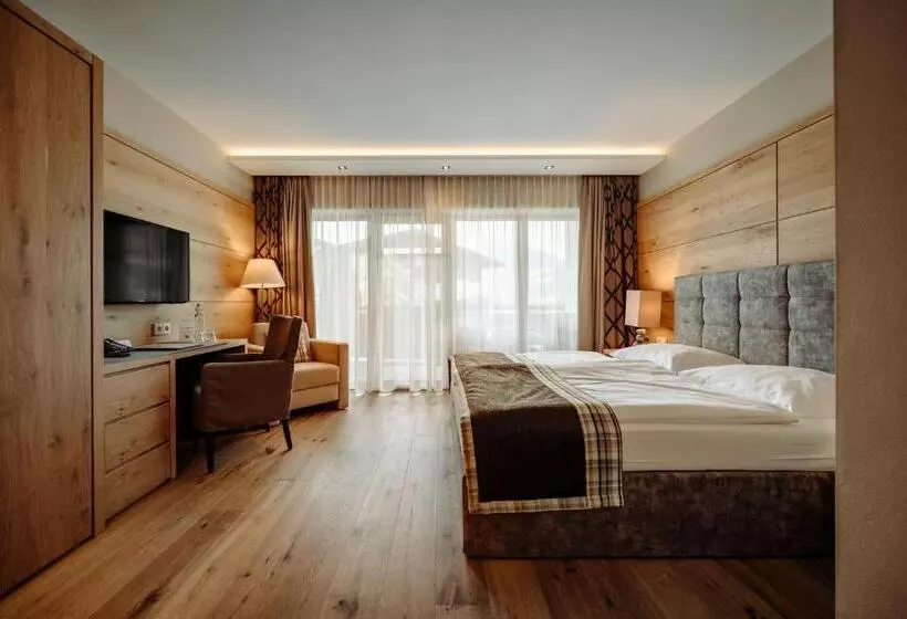 デラックスファミリールーム, Das Gemütliche Dorfhotel Kaltenhauser