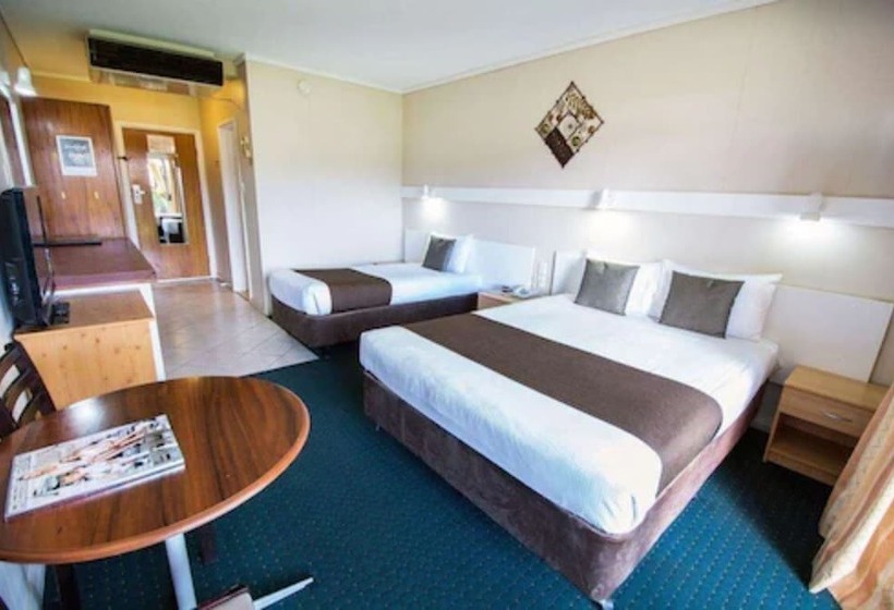 חדר דלוקס, Elkira Court Motel