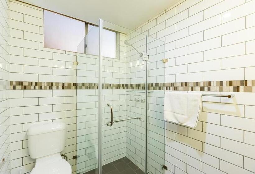 חדר דלוקס, Elkira Court Motel