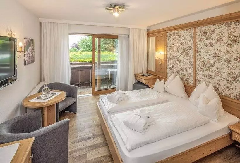 Standard-huone Parveke, Gartenhotel Crystal