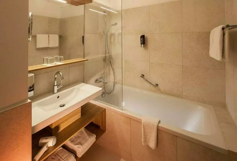 اتاق استاندارد, Alphotel Innsbruck