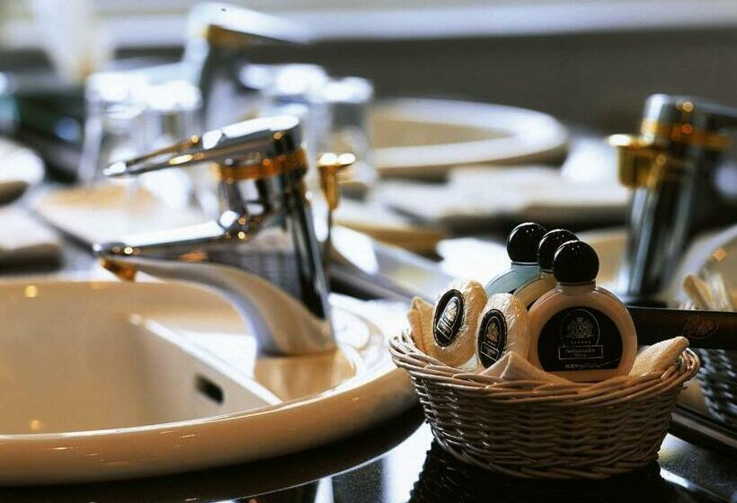 클래식 룸, Ambassador