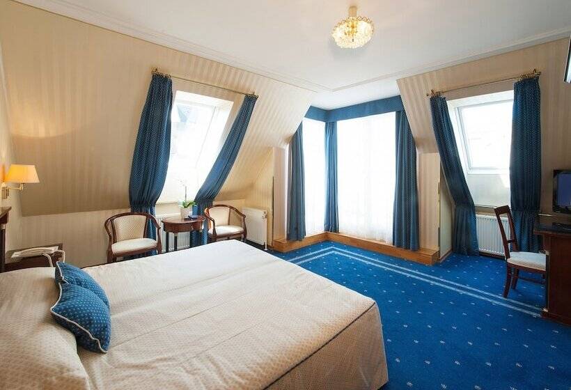 비즈니스룸, Ambassador