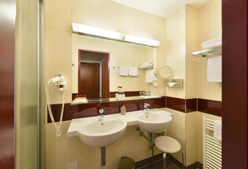 اتاق استاندارد سه نفره, Austria Classic Hotel Wien