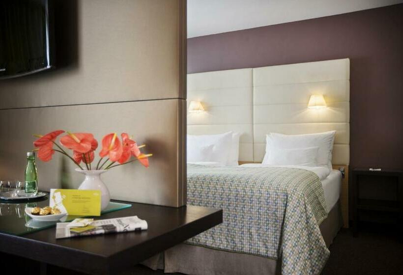 سوییت جونیور, Boutique Hotel Das Tigra