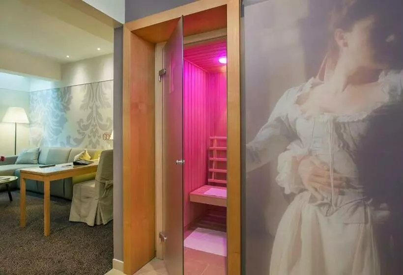 سوییت, Boutique Hotel Das Tigra