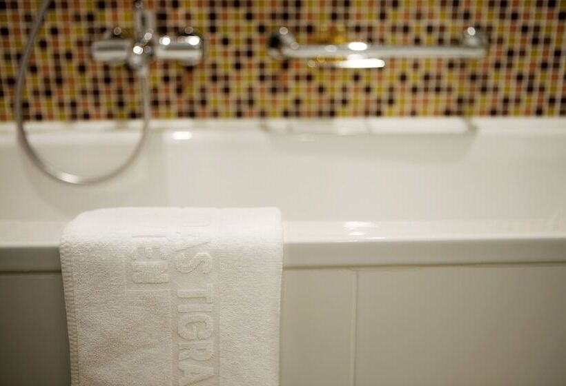 سوییت, Boutique Hotel Das Tigra