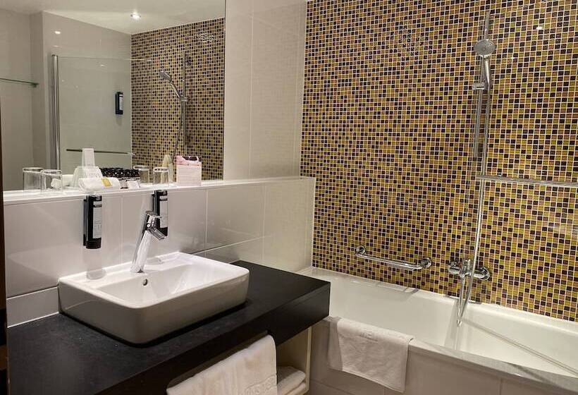 سوییت جونیور, Boutique Hotel Das Tigra