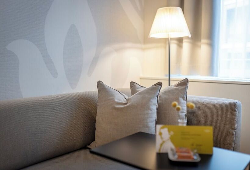 سوییت جونیور, Boutique Hotel Das Tigra