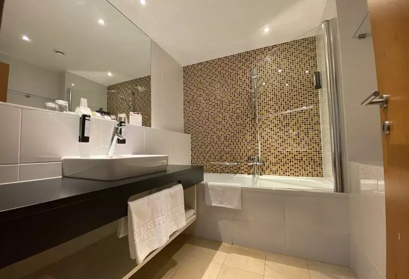 سوییت خانوادگی, Boutique Hotel Das Tigra