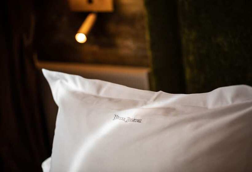 سوئیت سینیور, Bristol Salzburg