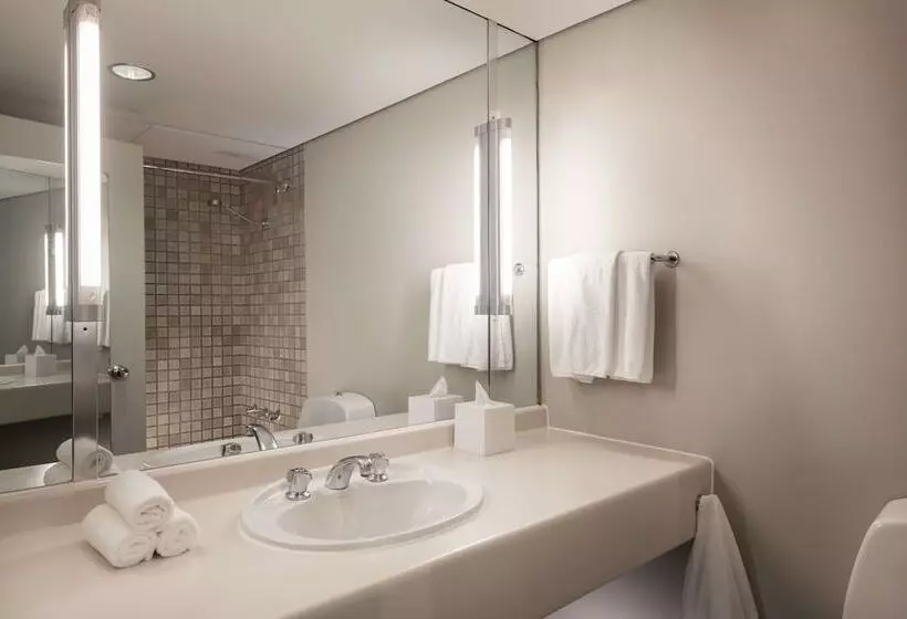 Standard-huone 2 Parivuodetta, Hilton Adelaide