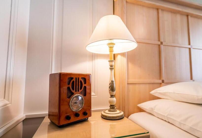 스탠다드 룸, Konig Von Ungarn