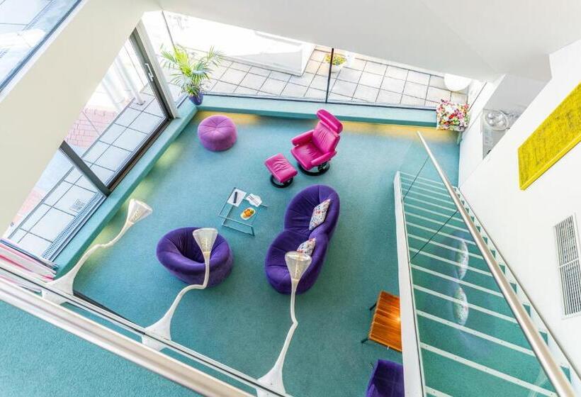 테라스 스위트, Konig Von Ungarn