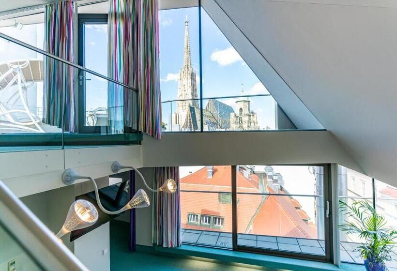 테라스 스위트, Konig Von Ungarn