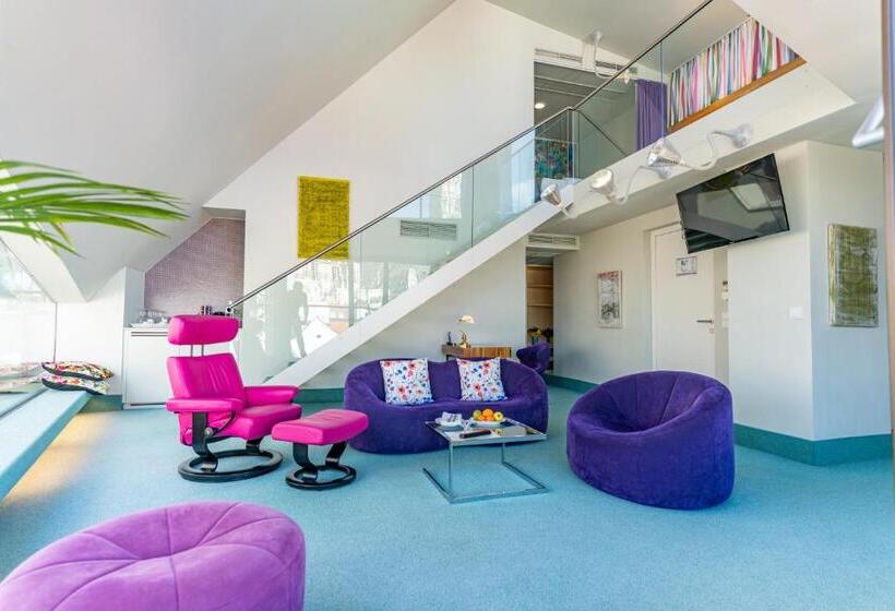 테라스 스위트, Konig Von Ungarn