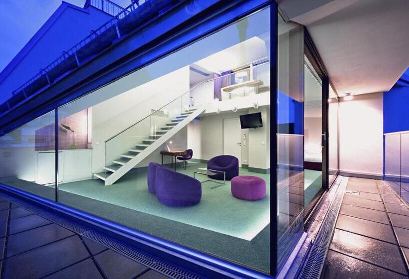 테라스 스위트, Konig Von Ungarn