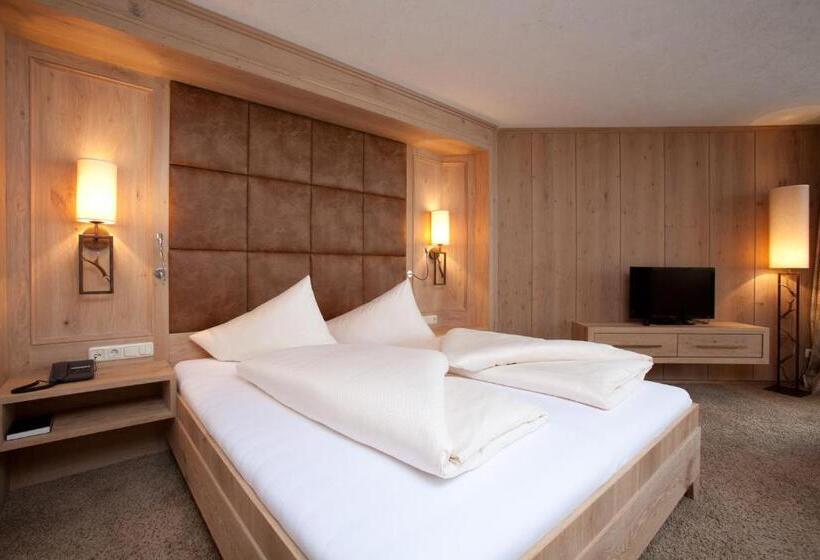 Номер Deluxe с Балконом, Lumberger Hof