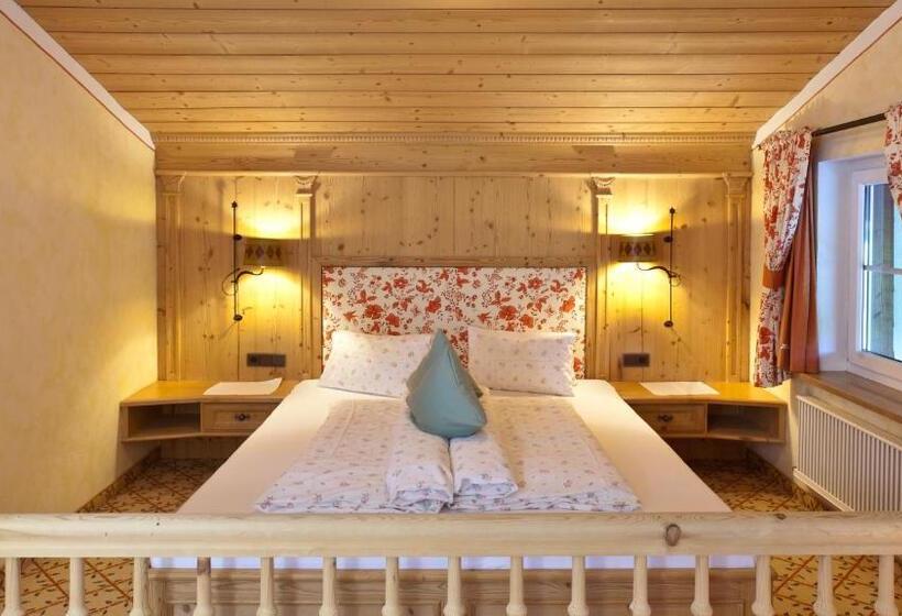 Номер Стандарт Вид на Горы, Lumberger Hof