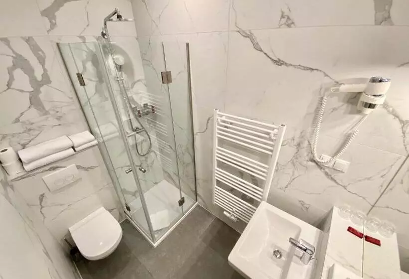 اتاق استاندارد یک نفره, Marc Aurel   Vienna City Center