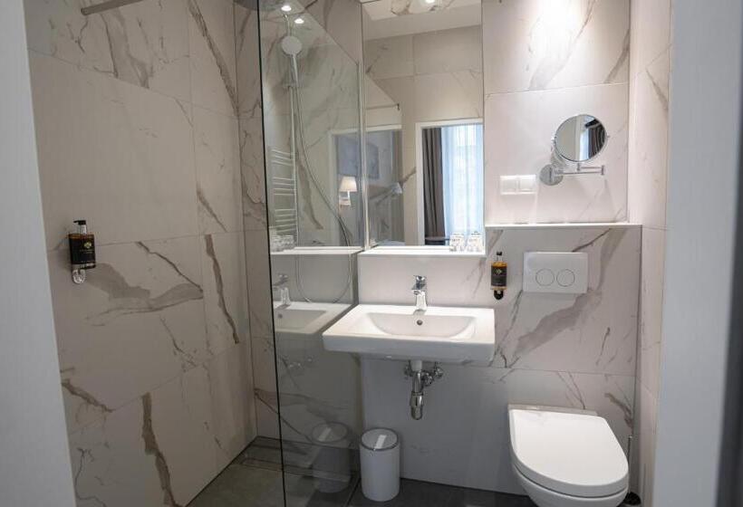 스탠다드 트리플 룸, Marc Aurel Vienna City Center