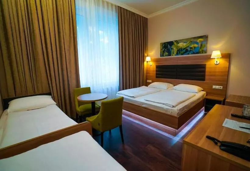 اتاق استاندارد چهار تخته, Marc Aurel   Vienna City Center