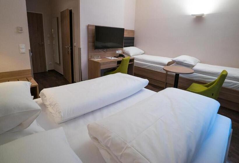 4인용 스탠다드 룸, Marc Aurel Vienna City Center