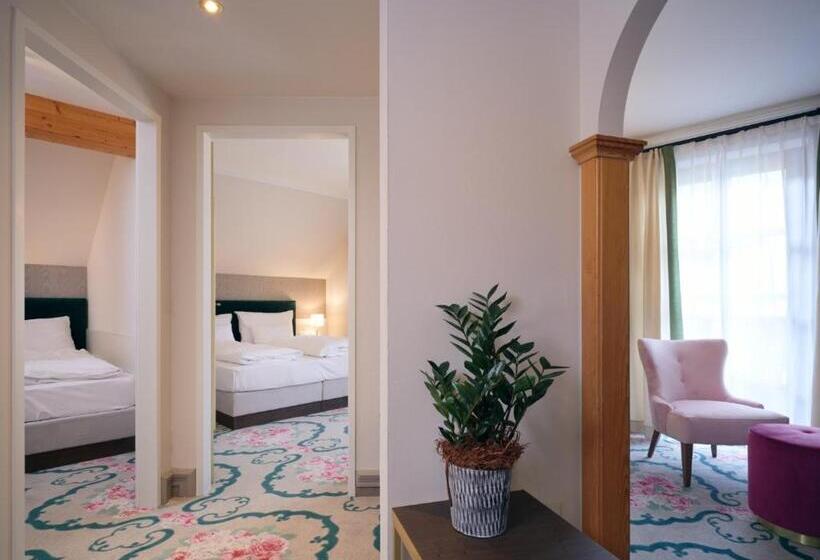 Семейный Номер, Pichlmayrgut