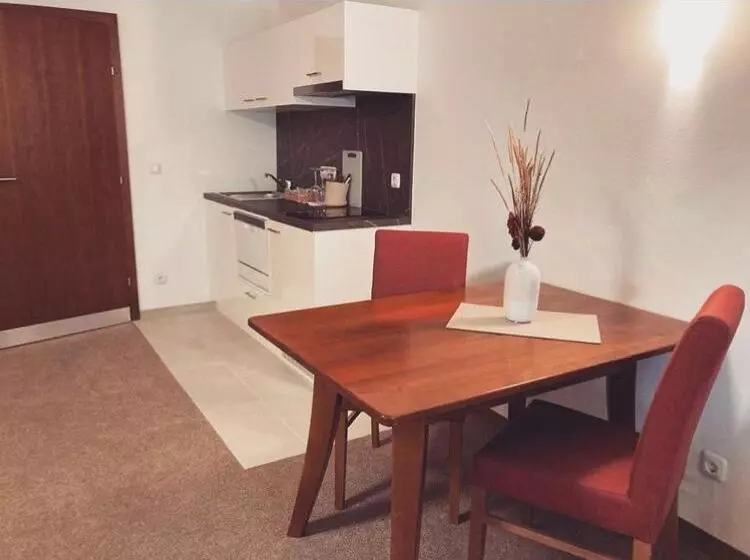 １ベッドルームアパートメント, Restaurant Häupl